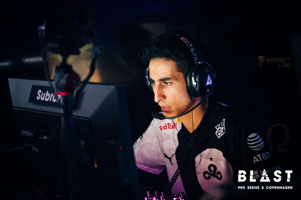 Фото игрока Subroza