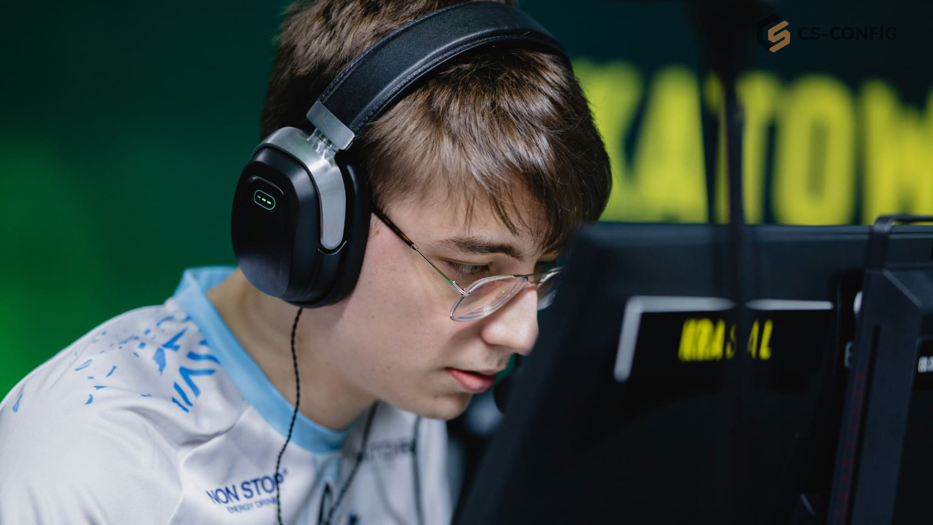 B8 выступит на CS Asia Championships