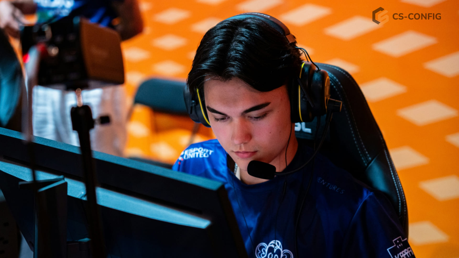 Poiii стал вторым игроком в обновленном составе 100 Thieves